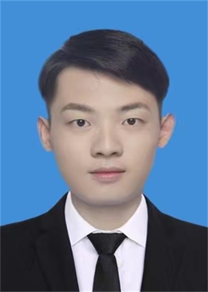 李宏（班主任+理论老师）