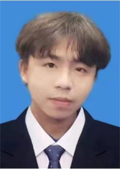 王强（班主任+理论老师）